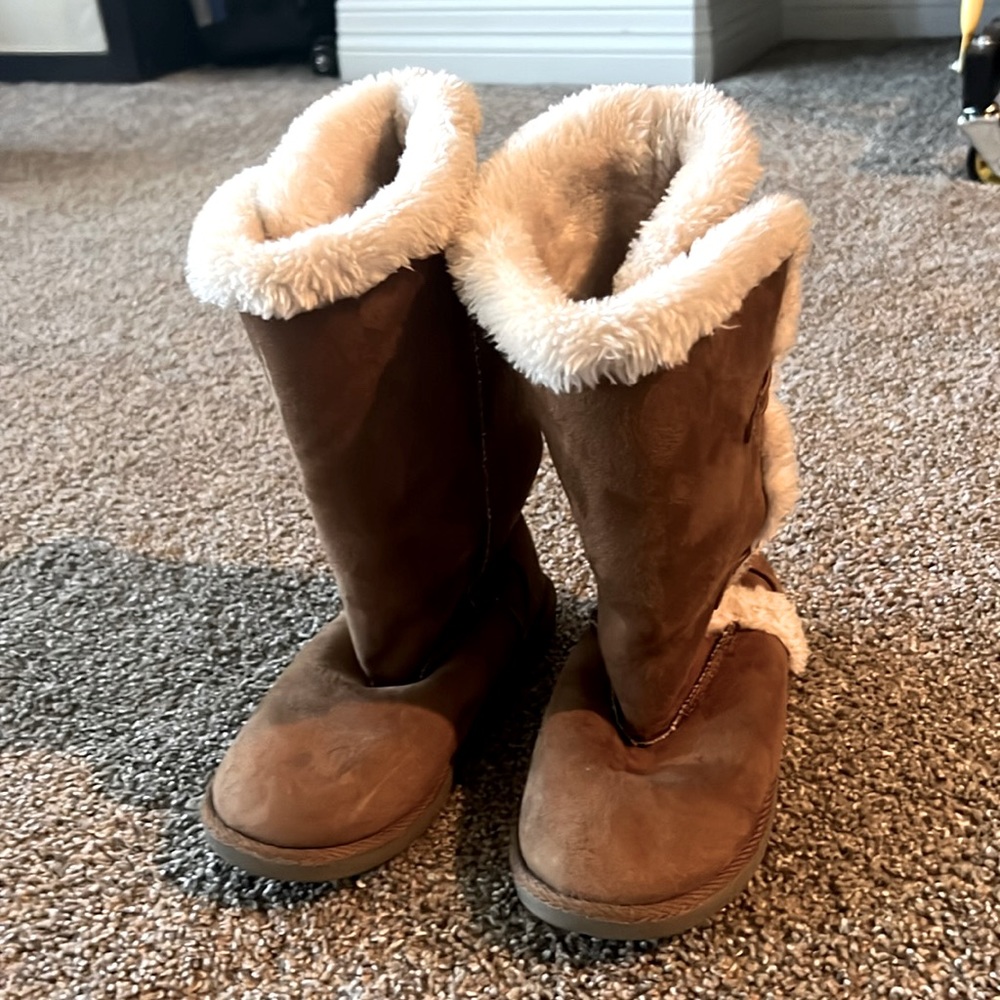 Airwalk Winter Boots Youth Size 2